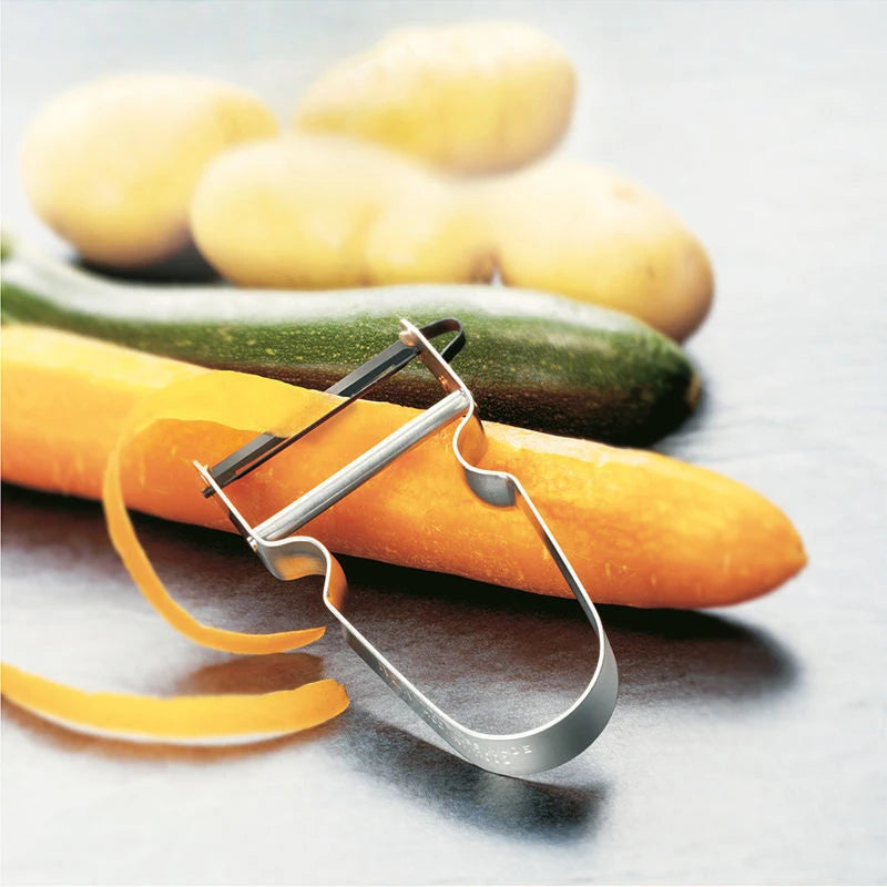 3-in-1 Stainless Steel Kitchen Tool - Peeler, Grater & Scraper for Vegetables/Potatoes/Fruits〔2025E〕